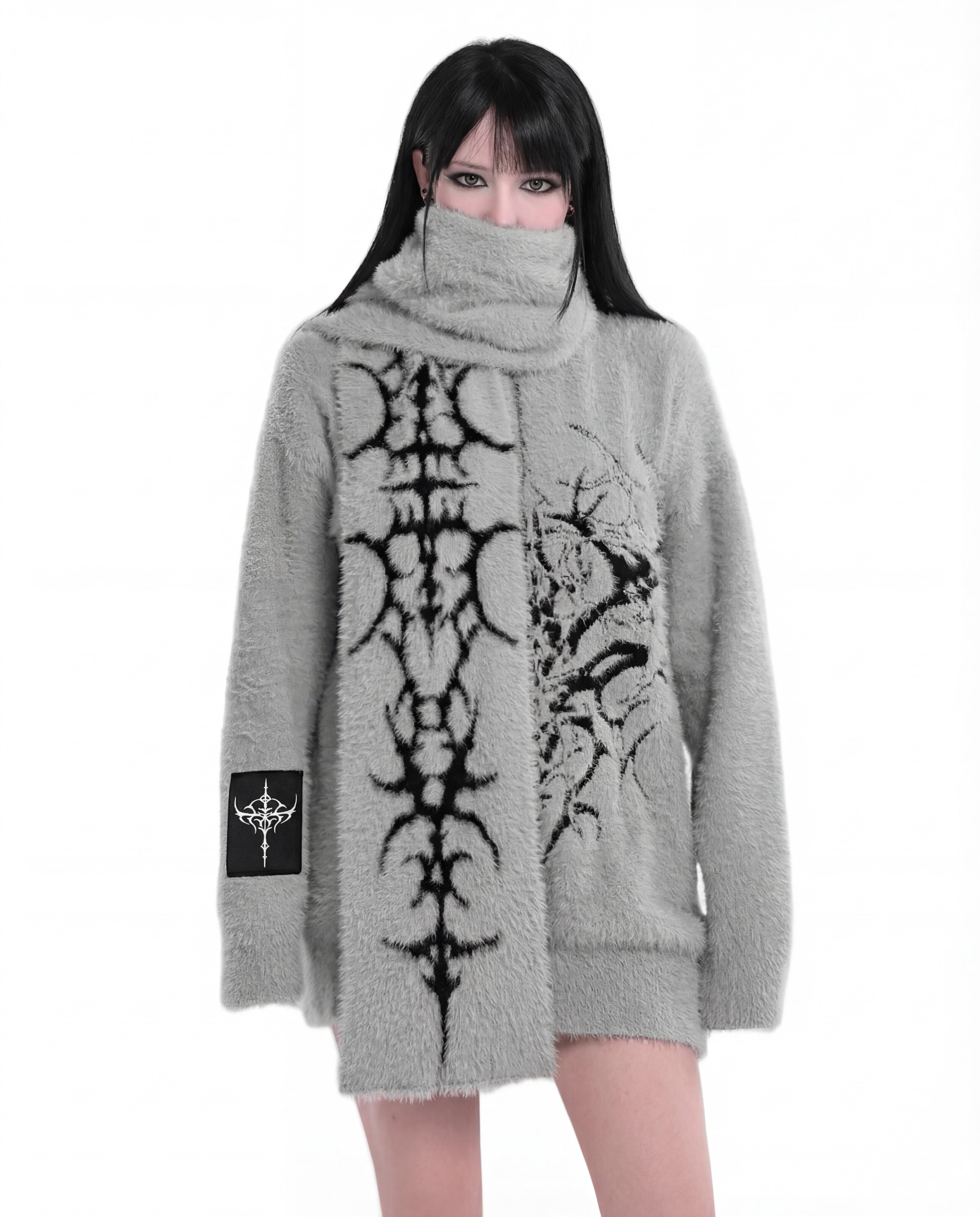 TRIBAL REVERSIBLE FUZZY SCARF