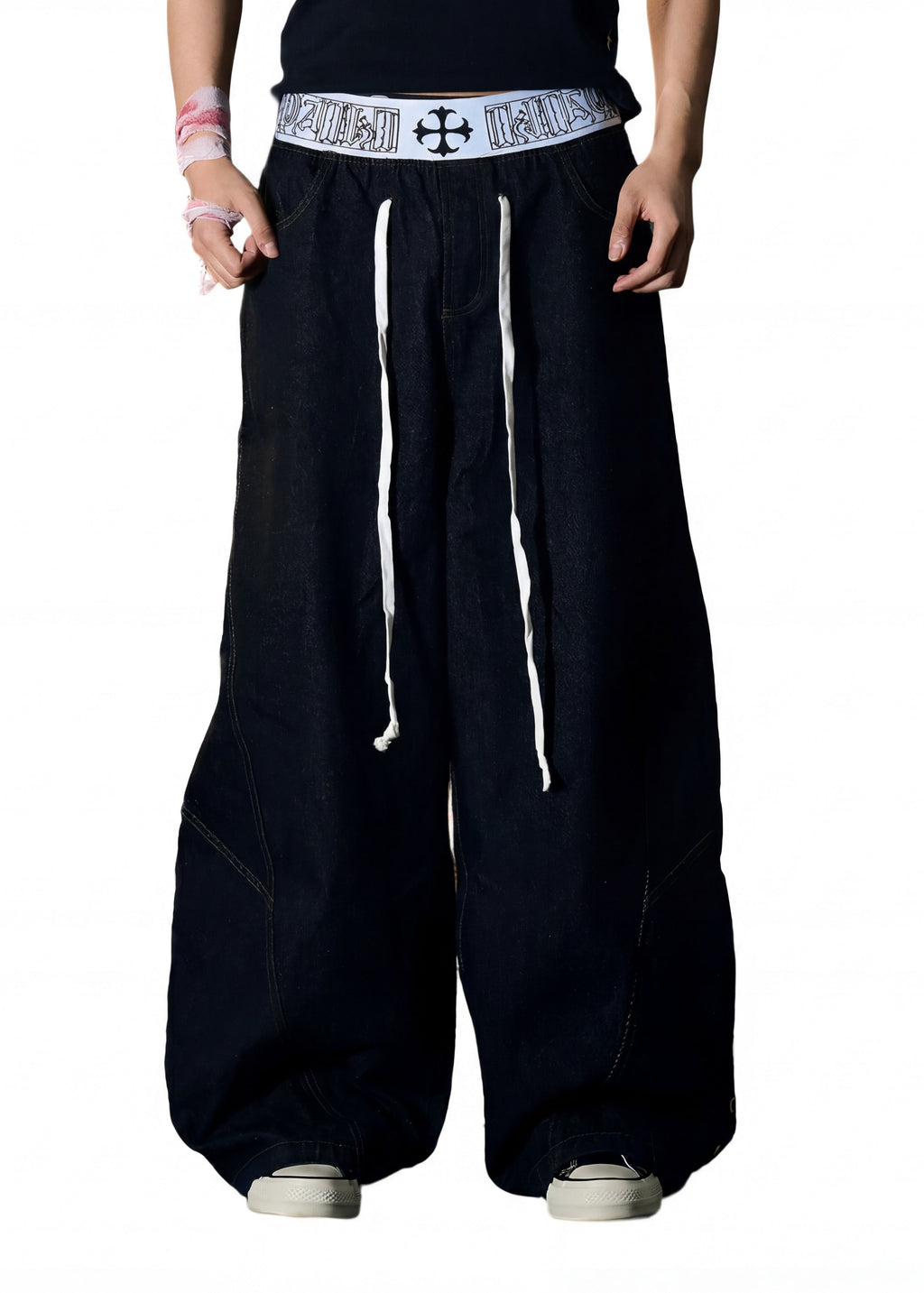 GOTHIC BAGGY DENIM