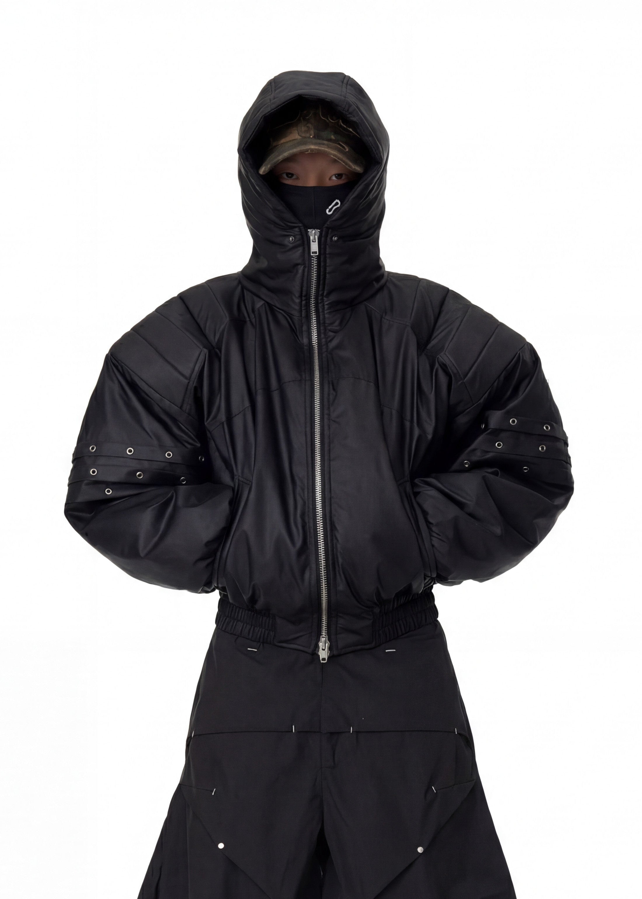 METAL HOOK BOMBER