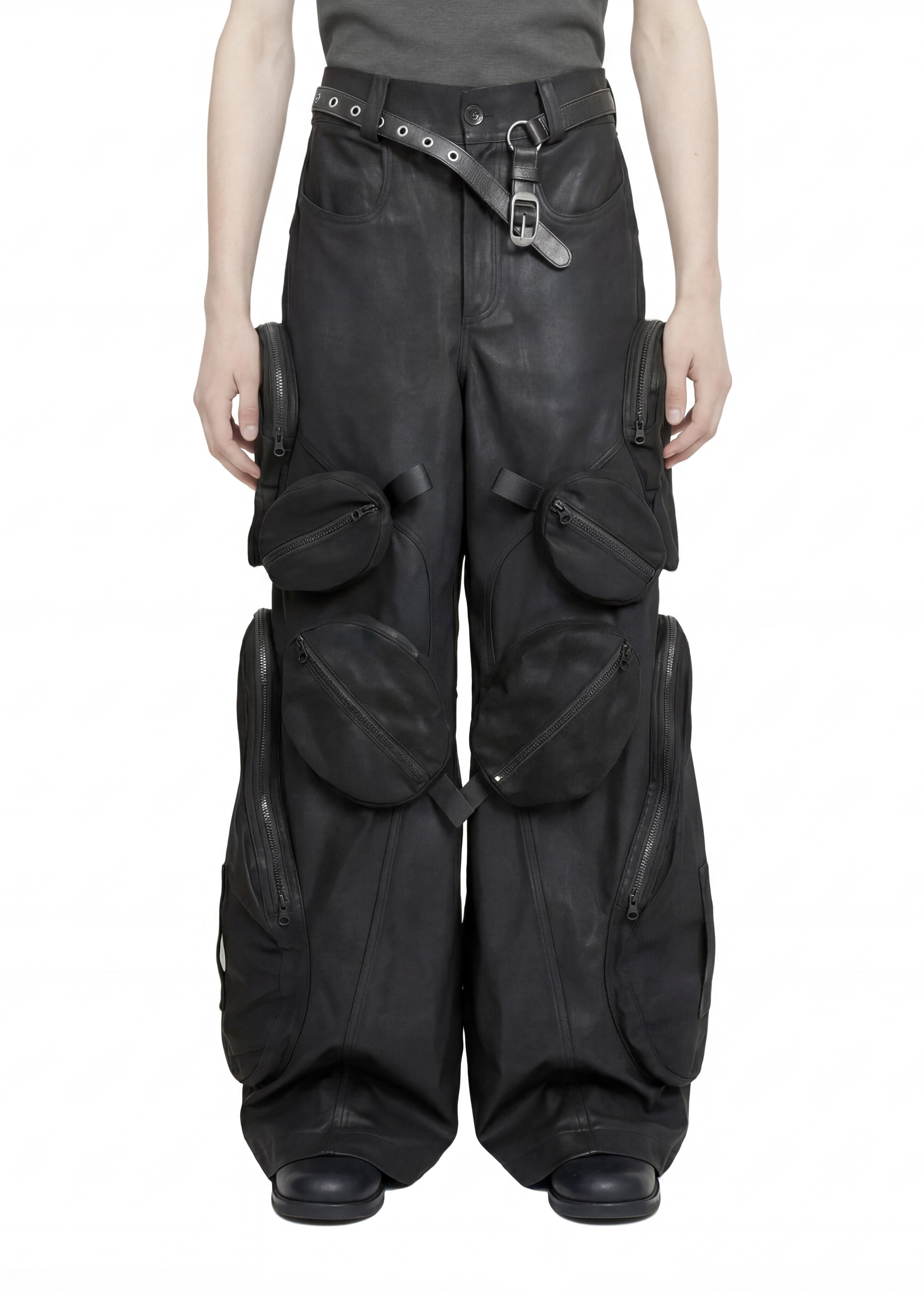 MULTI CARGO LEATHER